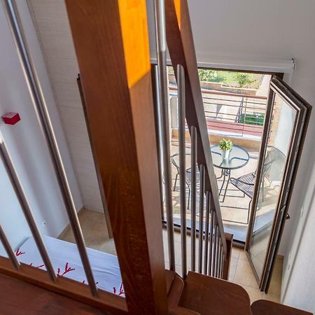 Villa Kristin 2 - 2Min Walk To Great Sandy, Shallow Beach Nikiti  Esterno foto
