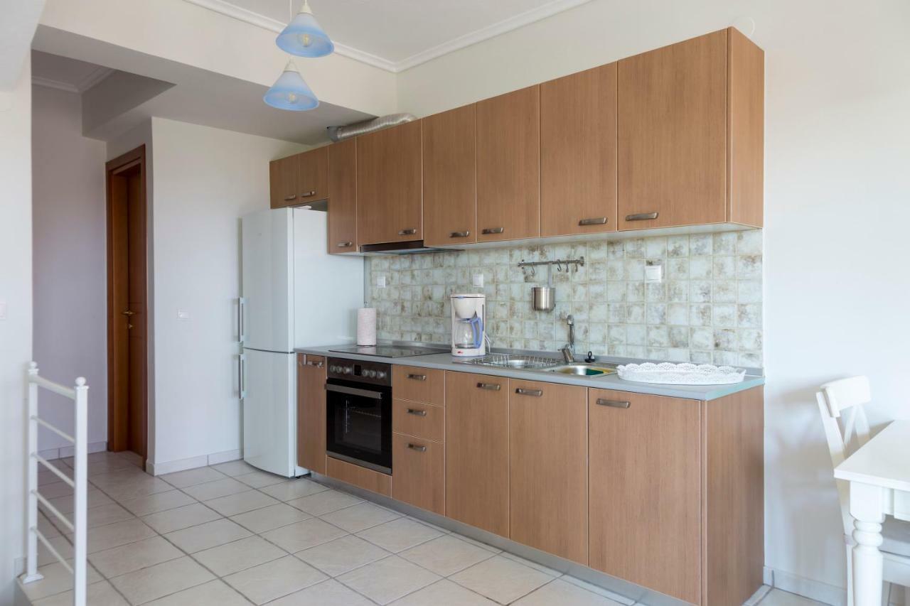 Villa Kristin 2 - 2Min Walk To Great Sandy, Shallow Beach Nikiti  Esterno foto