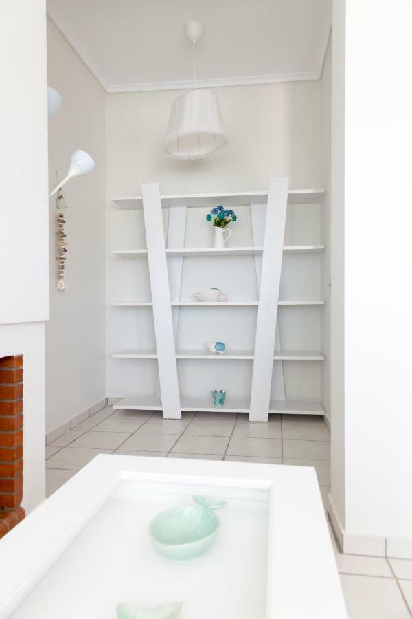 Villa Kristin 2 - 2Min Walk To Great Sandy, Shallow Beach Nikiti  Esterno foto